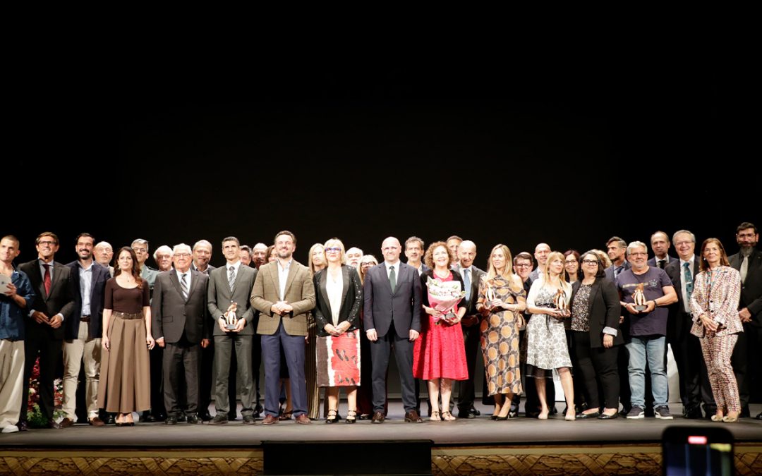 José Vicente Toledo Marhuenda, profesor del Máster en Fisioterapia, Premiado en la X Gala de la Salud de UPSANA
